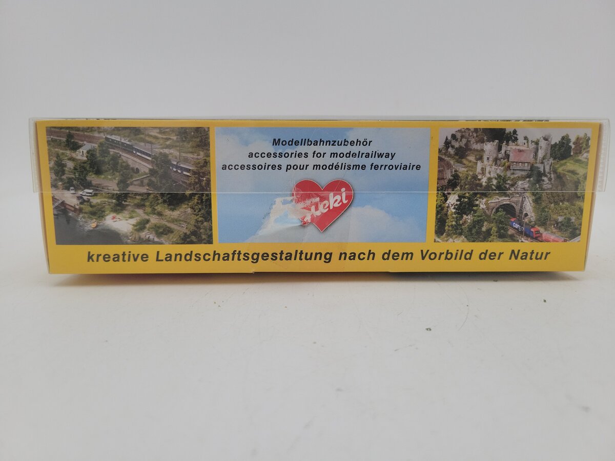 Heki 0303 Pines & Deciduous Forest 2-1/2" - 4-1/2" (Box of 30) LN/Box