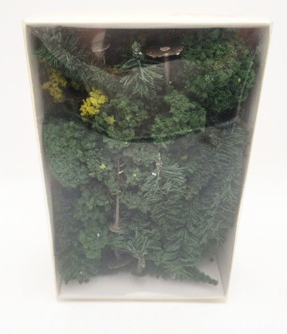 Heki 0303 Pines & Deciduous Forest 2-1/2" - 4-1/2" (Box of 30) LN/Box