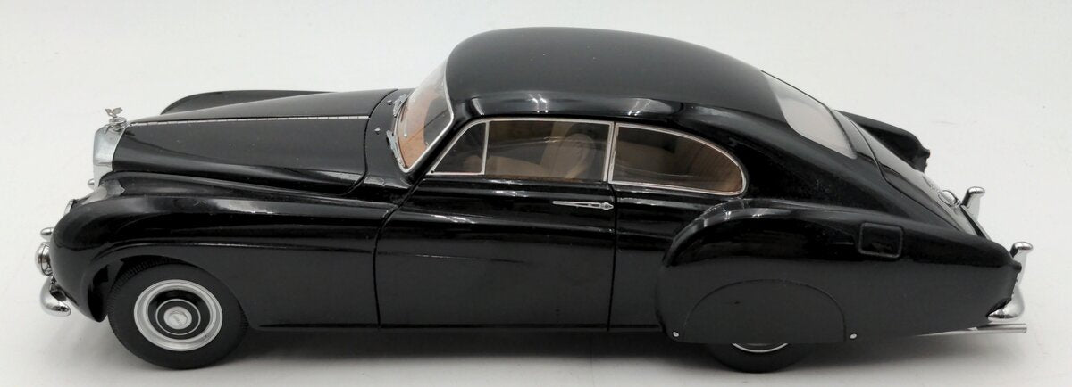 Minichamps 1:18 Scale Diecast 1954 Bentley R-Type Continental EX
