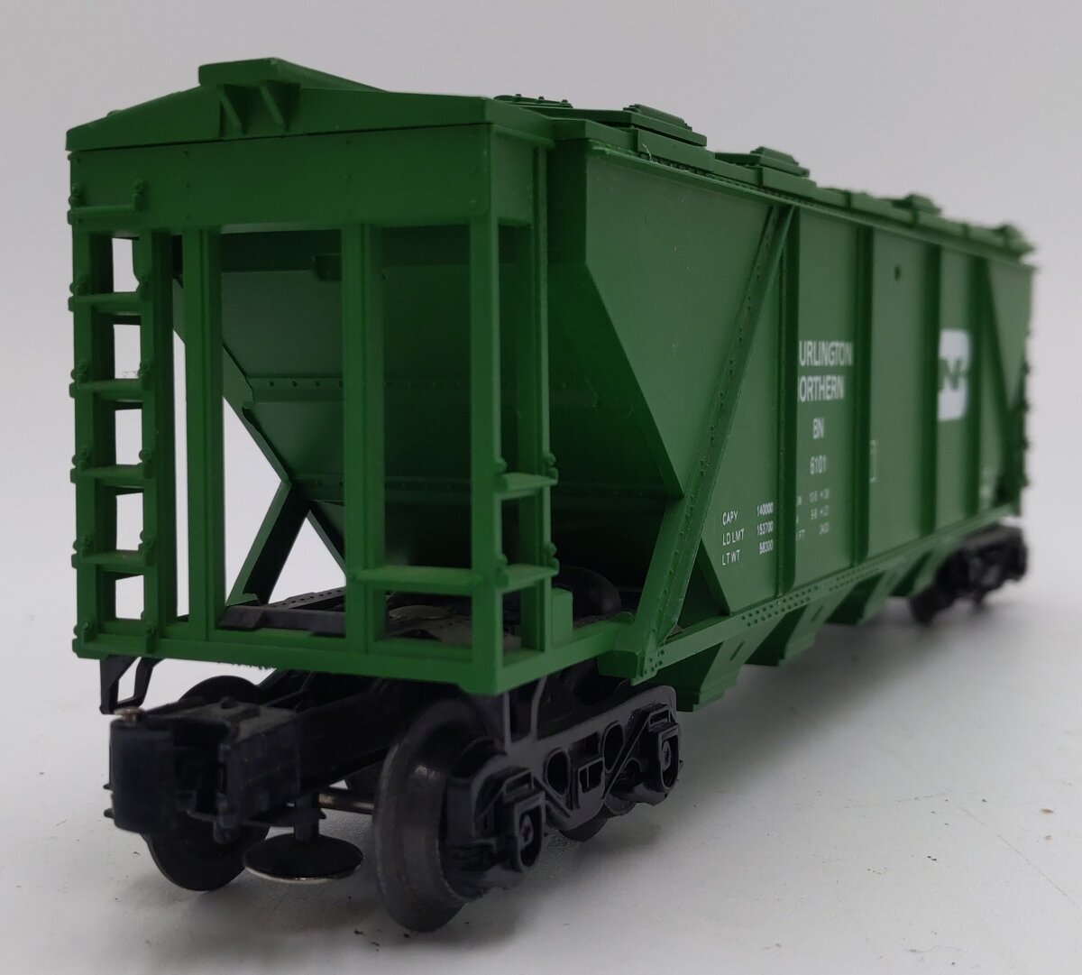 Lionel 6-6101 O Gauge Burlington Northern Covered Hopper VG