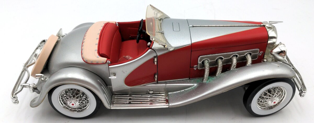 Ertl 3339GA 1:18 Scale Diecast 1935 Duesenberg SSJ VG