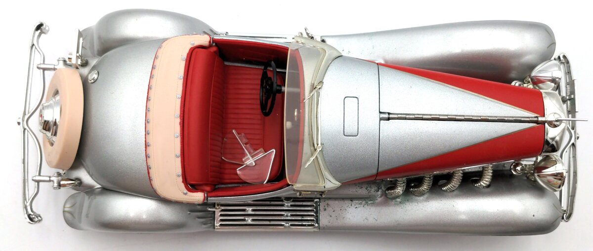 Ertl 3339GA 1:18 Scale Diecast 1935 Duesenberg SSJ VG