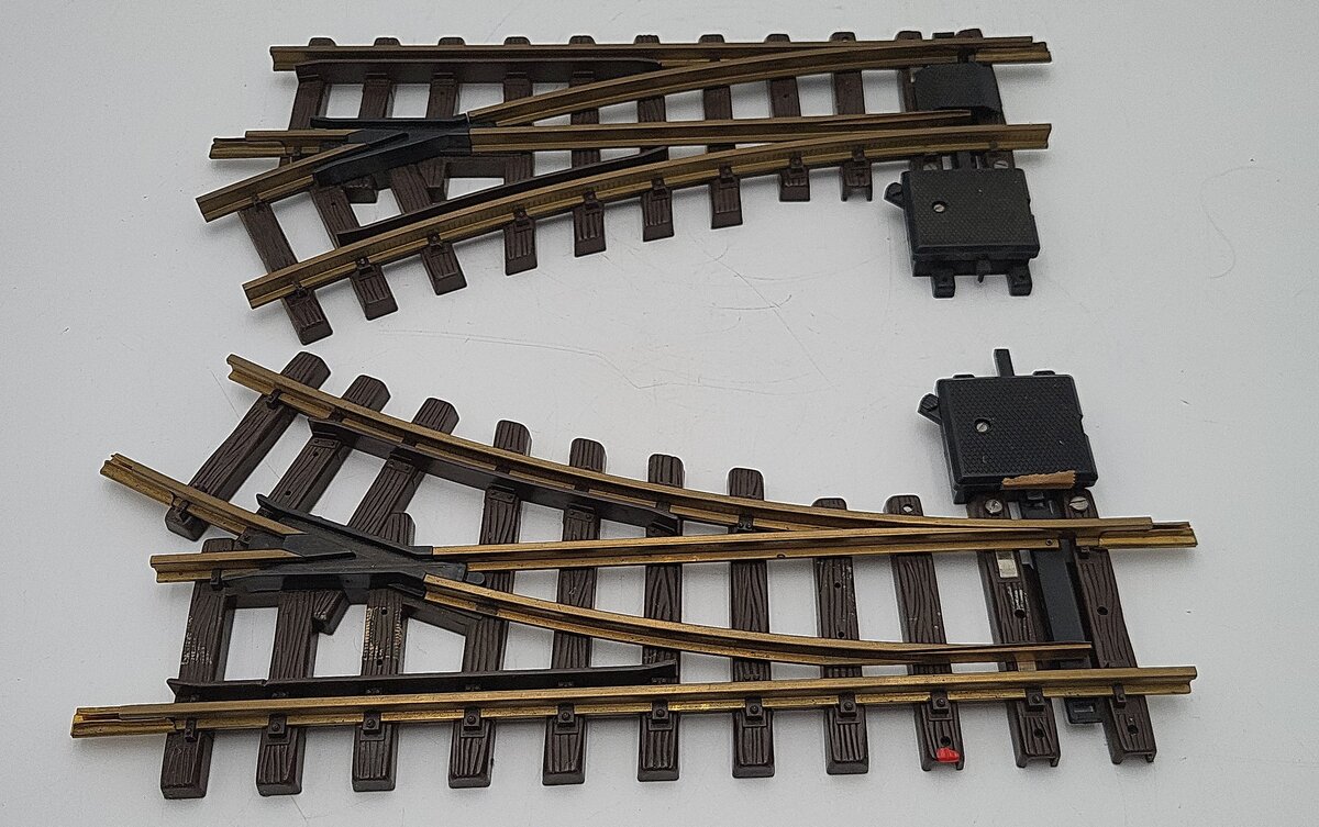 LGB G Scale Curved Right and Left Manual Track Switches [2] EX
