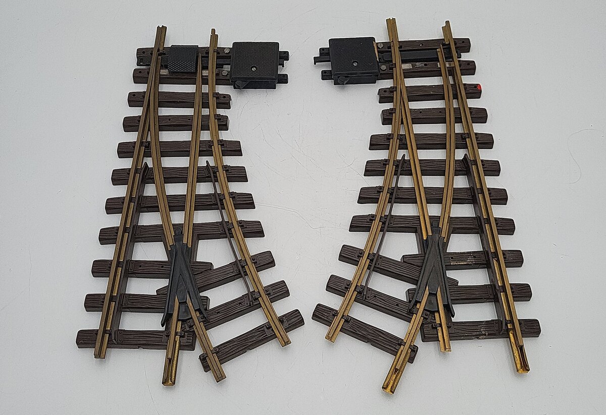 LGB G Scale Curved Right and Left Manual Track Switches [2] EX