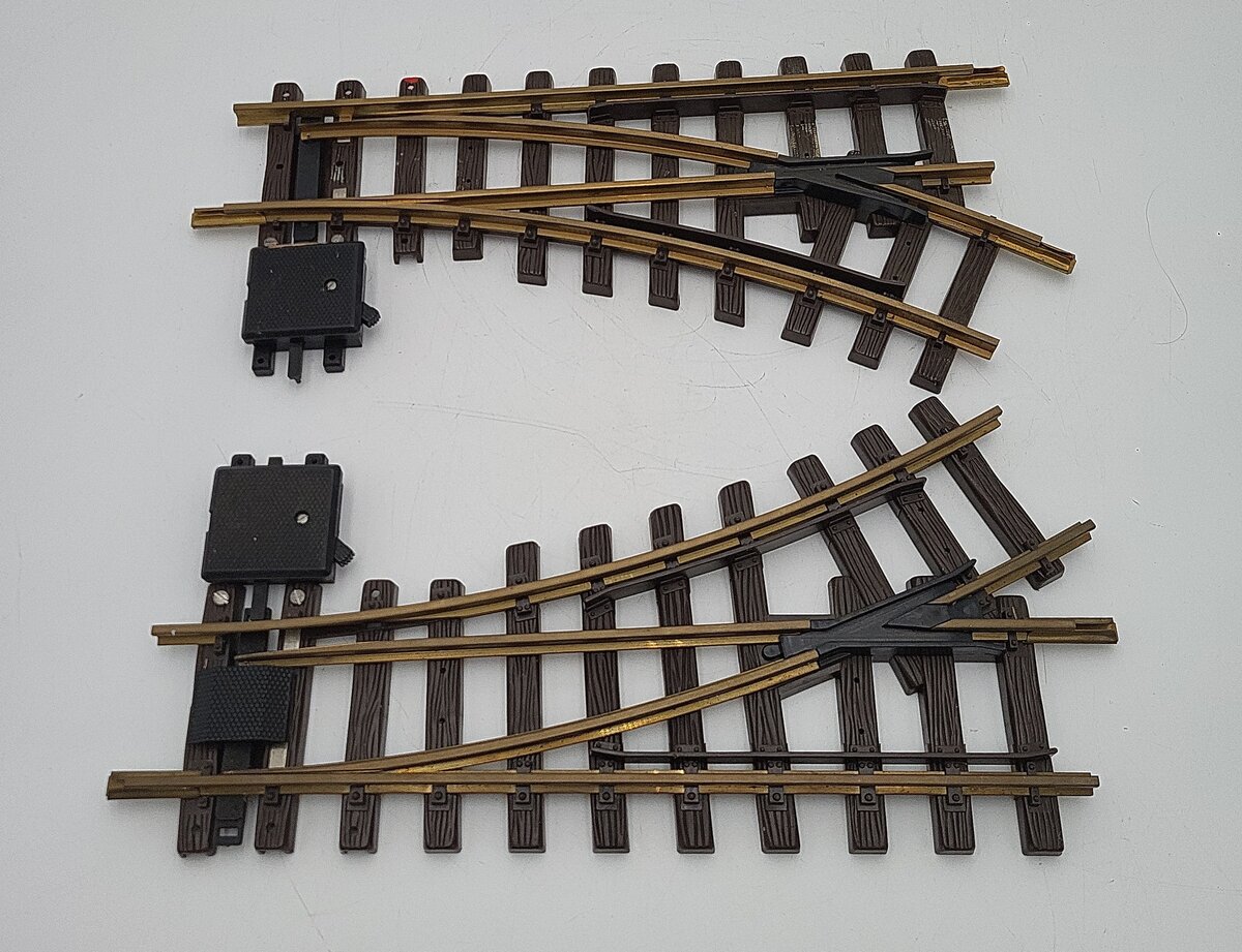 LGB G Scale Curved Right and Left Manual Track Switches [2] EX