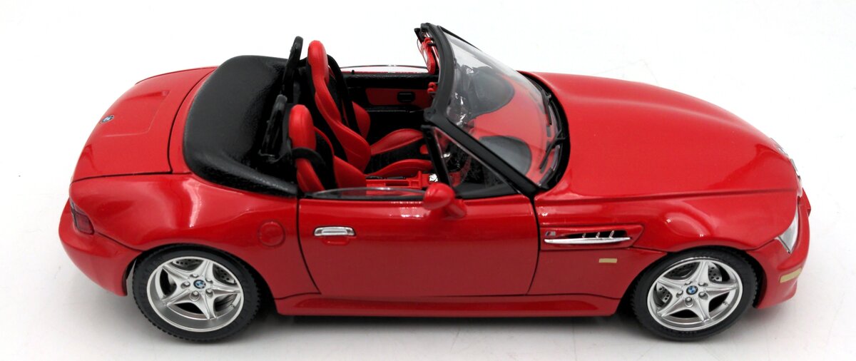Burago 1569 1:18 Scale Diecast 1996 BMW M3 Roadster EX