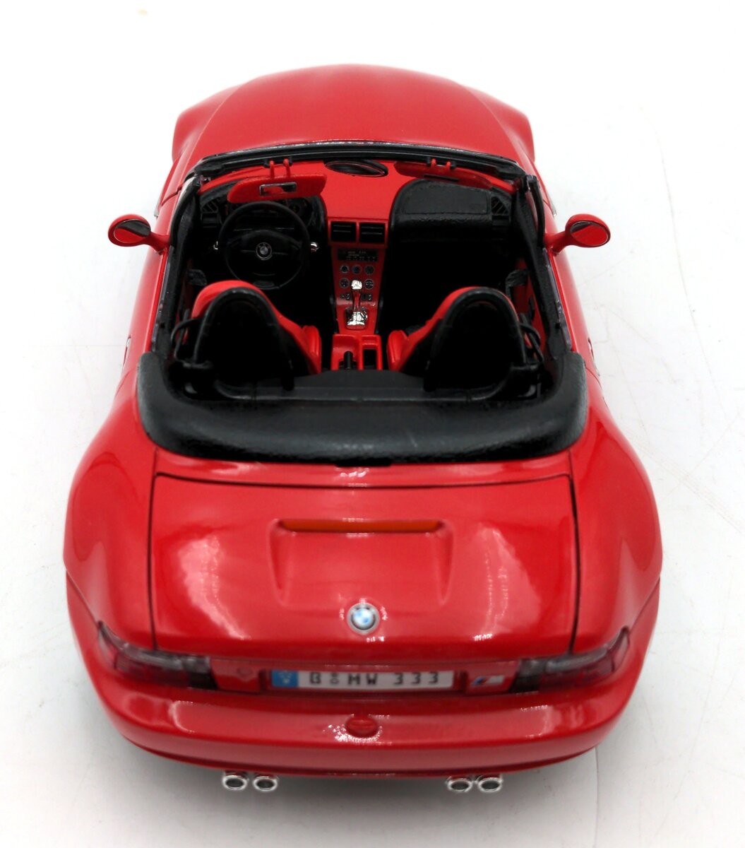 Burago 1569 1:18 Scale Diecast 1996 BMW M3 Roadster EX