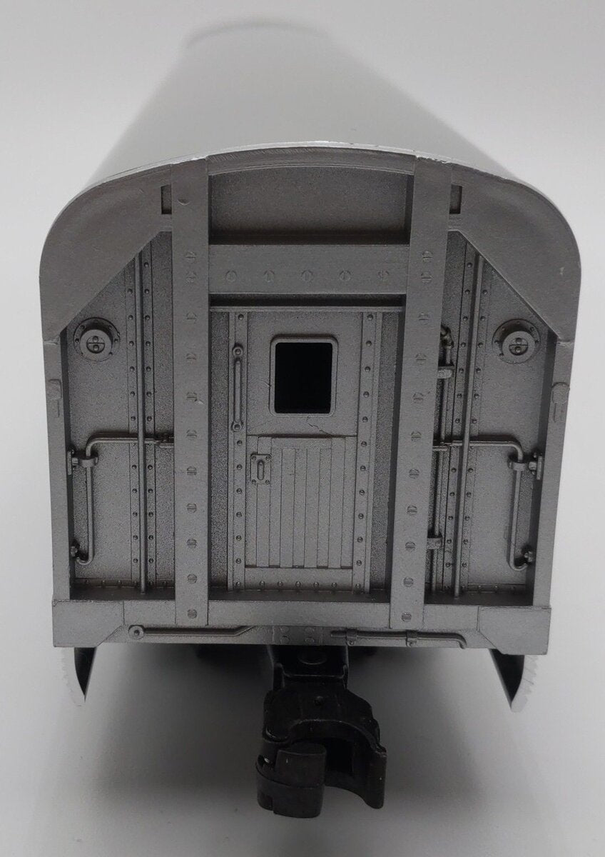 Lionel 6-19109 O Gauge Santa Fe Aluminum Baggage Car #3400 EX/Box