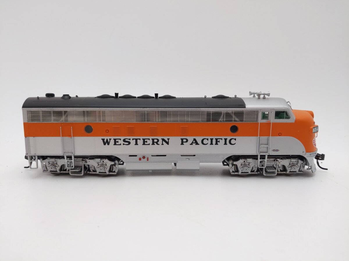 InterMountain 49937-03 HO Western Pacific EMD FP7 Diesel Engine #805A EX