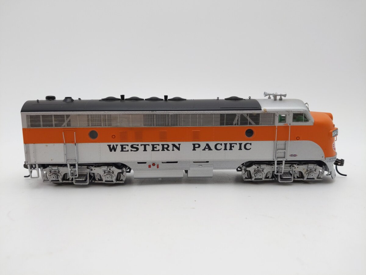 InterMountain 49937-06 HO Western Pacific EMD FP7 Diesel Locomotive #804-D EX/Box