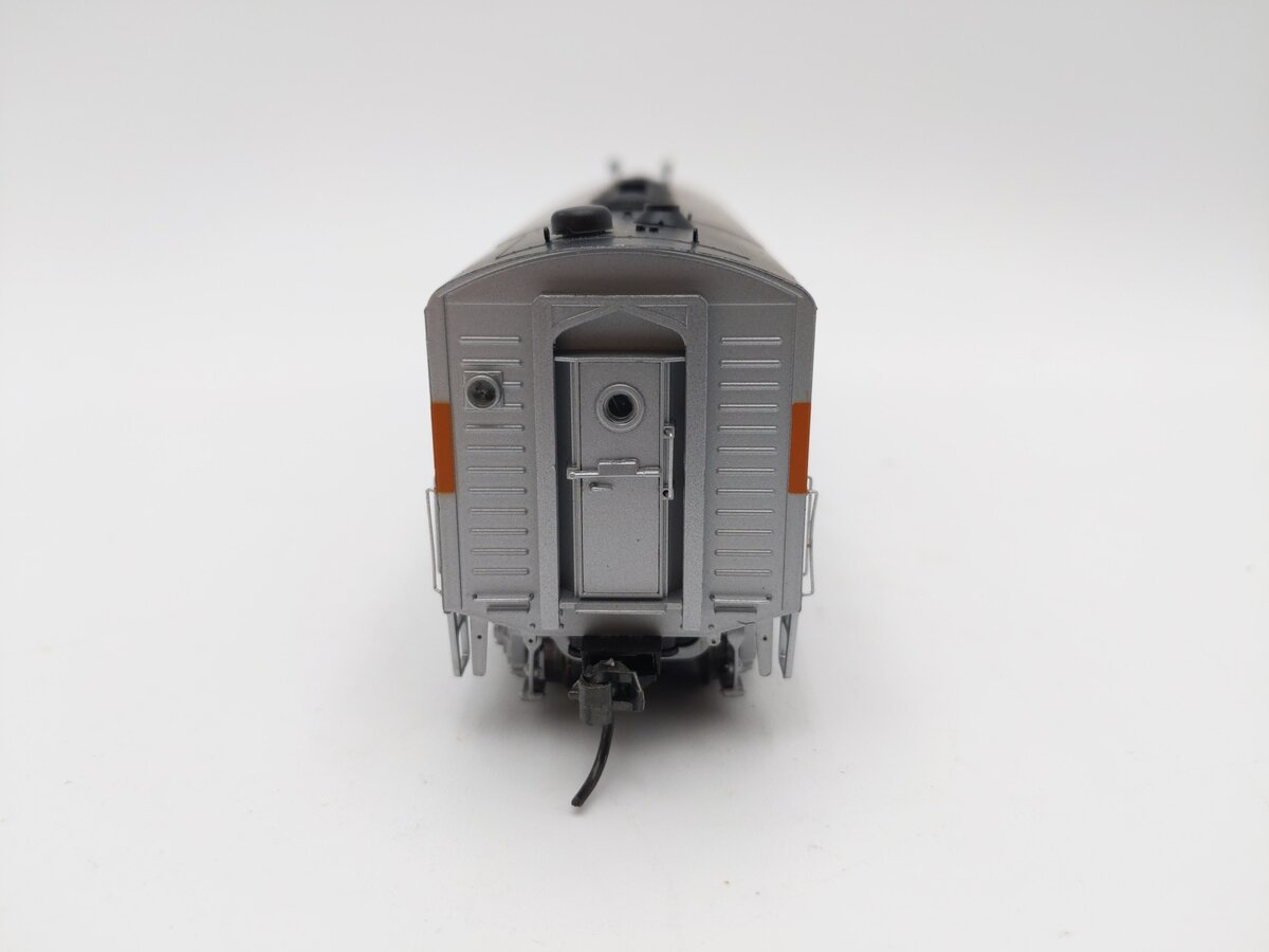 InterMountain 49937-06 HO Western Pacific EMD FP7 Diesel Locomotive #804-D EX/Box
