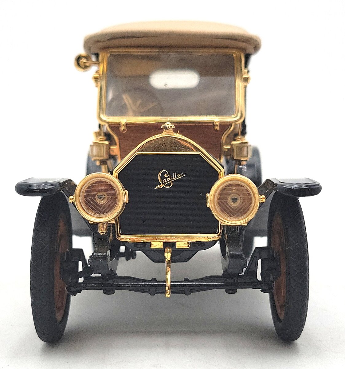 Franklin Mint B11RU75 1:24 1910 Cadillac Model 30 Roadster in Black EX/Box