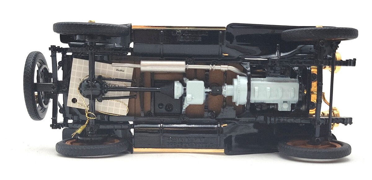 Franklin Mint B11RU75 1:24 1910 Cadillac Model 30 Roadster in Black EX/Box