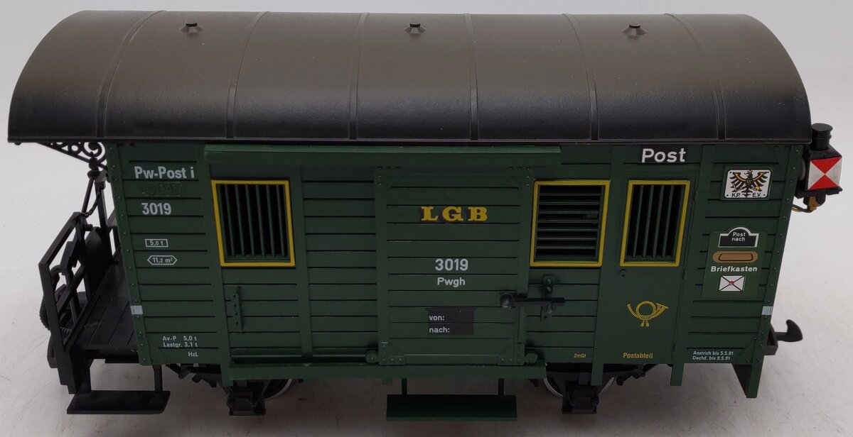 LGB 3019 G Scale Lighted Postal Car (Metal Wheels) EX/Box