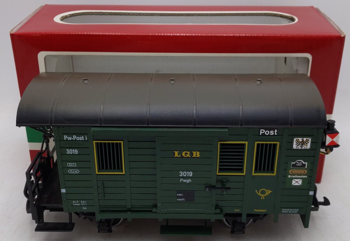 LGB 3019 G Scale Lighted Postal Car (Metal Wheels) EX/Box