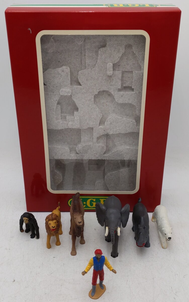 LGB 5027 G Scale Animal Figures And Trainer (Set of 7) EX/Box