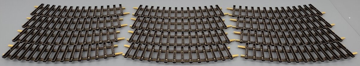 LGB 15000 G Scale Wide Radius Curved Track (Box of 12) EX/Box