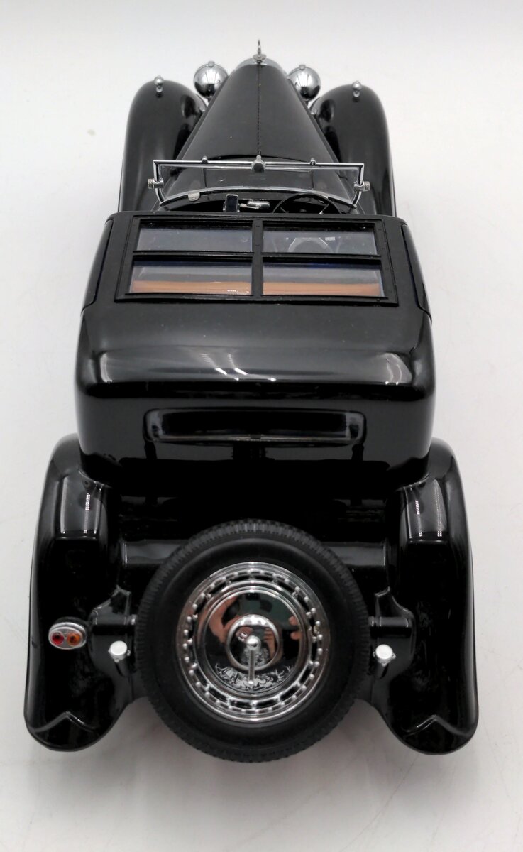 Bauer 1:18 Scale Diecast 1930 Bugatti Royale Coupe de Ville LN