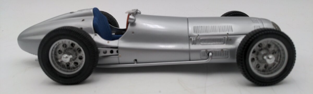 CMC 1:18 Scale W154 1938 Mercedes Benz EX