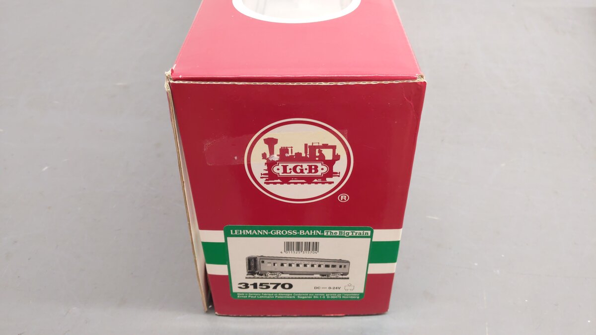 LGB 31570 Union Pacific Long Passenger Coach - Metal Wheels EX/Box