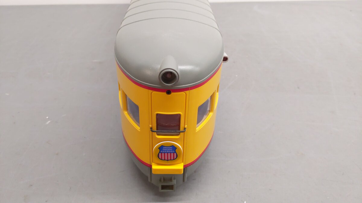 LGB 31590 Union Pacific Long Observation Passenger Car - Metal Wheels EX/Box