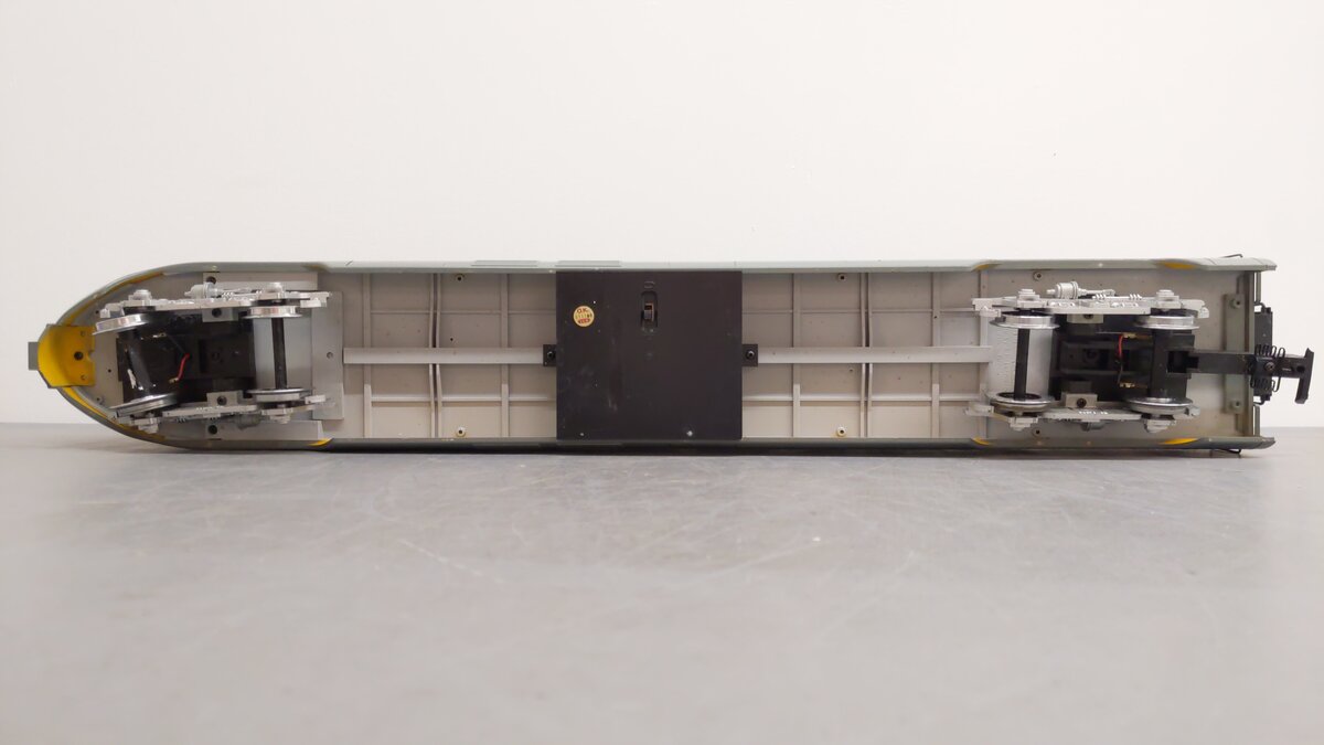 LGB 31590 Union Pacific Long Observation Passenger Car - Metal Wheels EX/Box