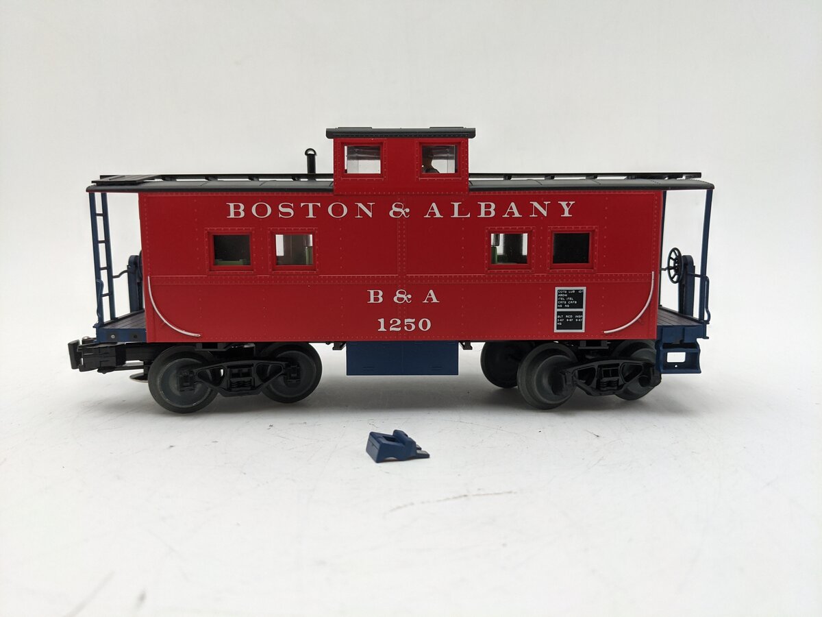 Weaver U2963LD O Gauge Boston & Albany Northeastern Caboose #1250 [3 Rail] EX