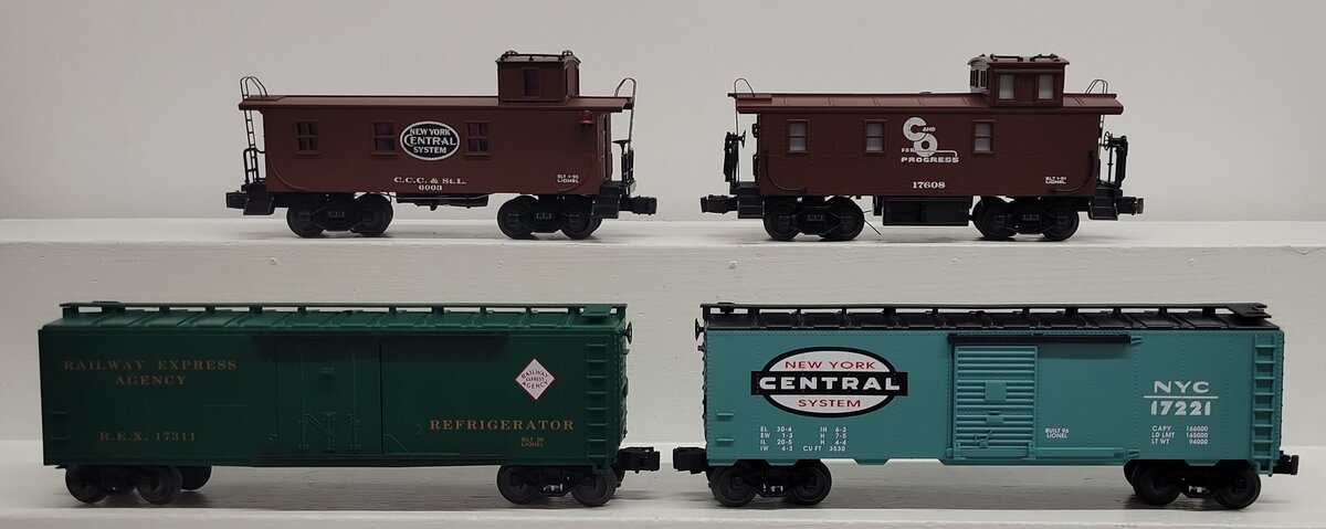 Lionel O Gauge Assorted Freight Cars: #17221, #17311, #17608, #6001 [4] EX/Box