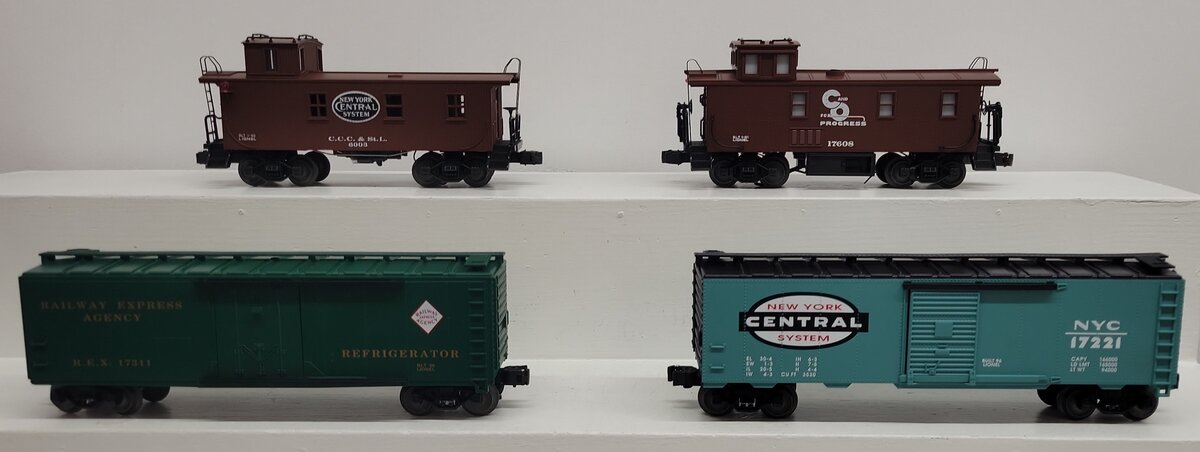 Lionel O Gauge Assorted Freight Cars: #17221, #17311, #17608, #6001 [4] EX/Box