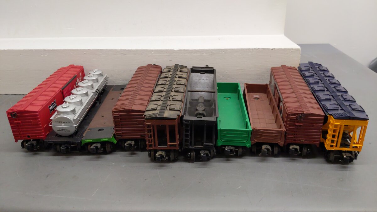 Lionel & Others O Gauge Freight Cars [10] VG