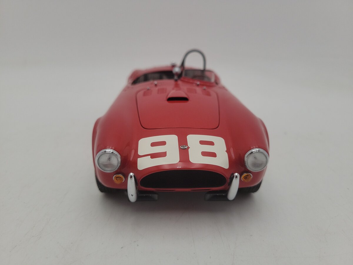 Exoto 260/289 1:18 Scale Red 1962 The First Racing Cobra #98XP Limited Edition EX