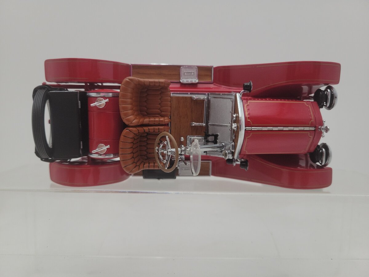 Franklin Mint TP98 1:24 Scale Red 1915 Stutz Bearcat Roadster EX