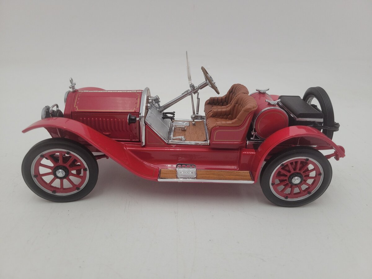 Franklin Mint TP98 1:24 Scale Red 1915 Stutz Bearcat Roadster EX