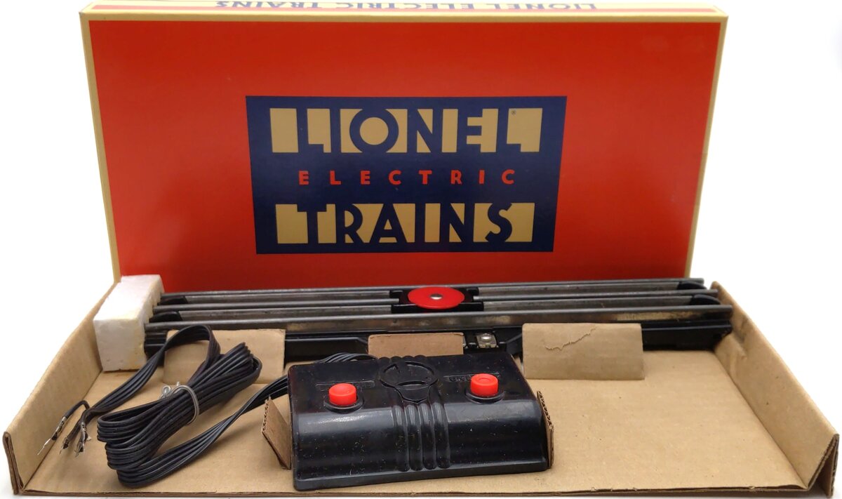 Lionel 6-5530 O Gauge Operating Track Section EX/Box