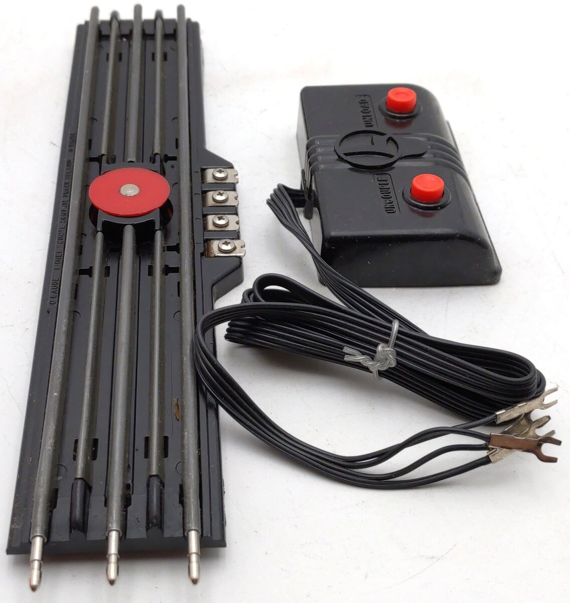 Lionel 6-5530 O Gauge Operating Track Section EX/Box