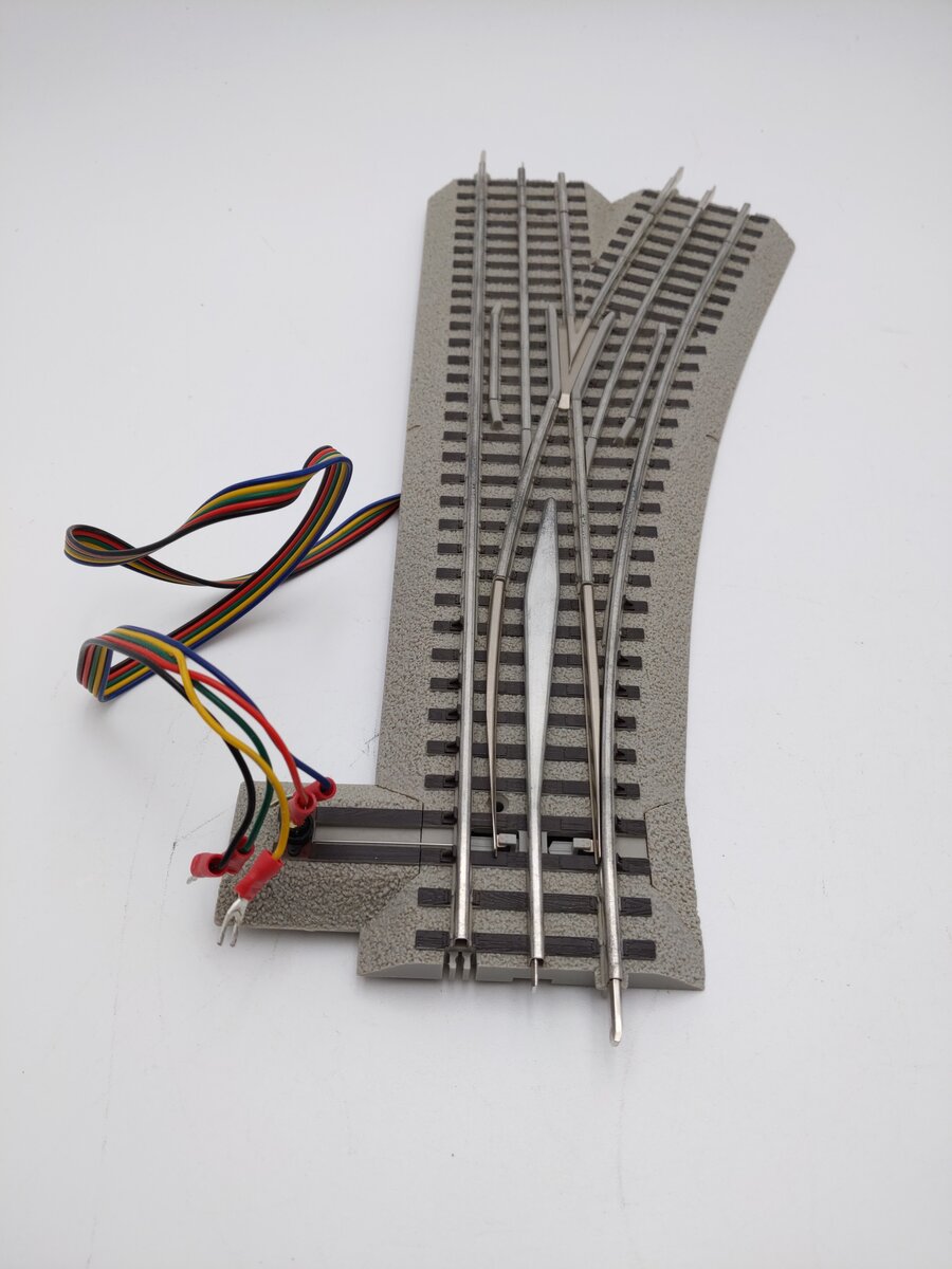 Lionel 6-16829 060 FasTrack command Control Right Hand Switch Turnout VG