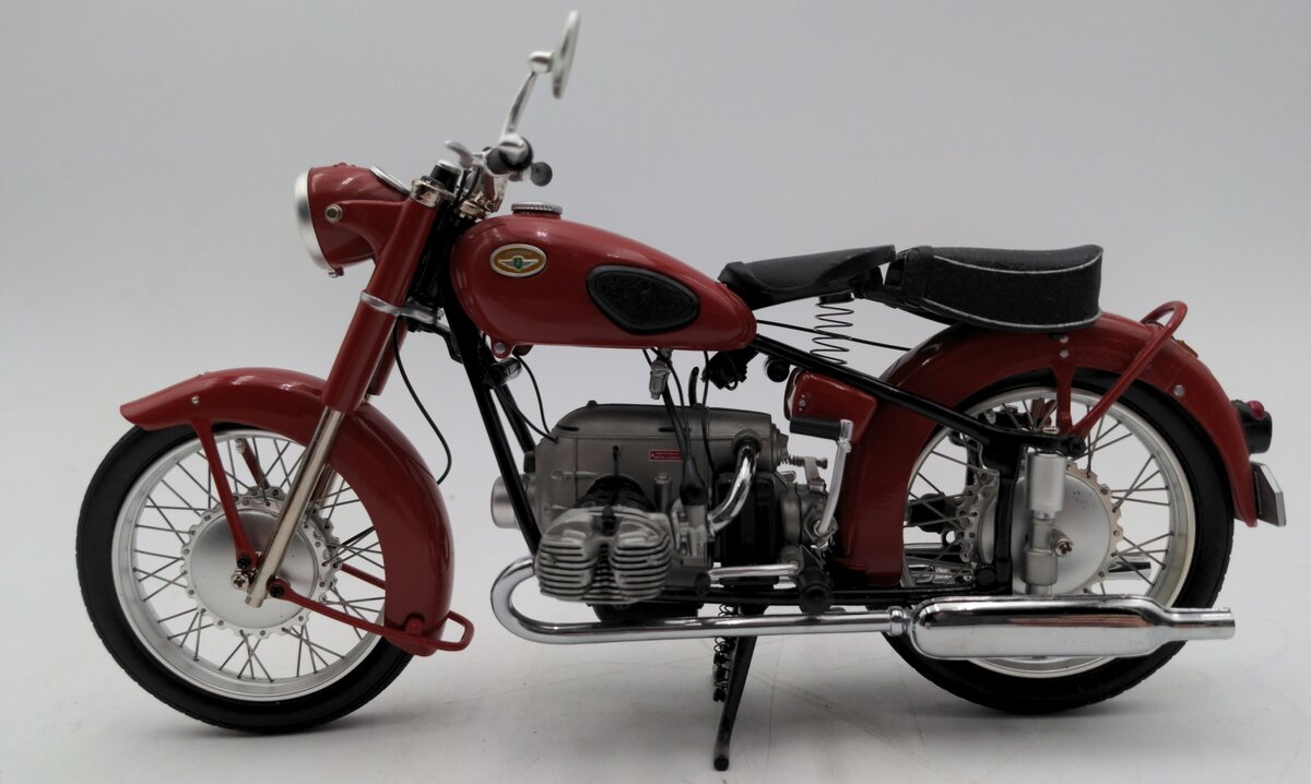 Schuco 1:10 Scale Zündapp KS 601 EX