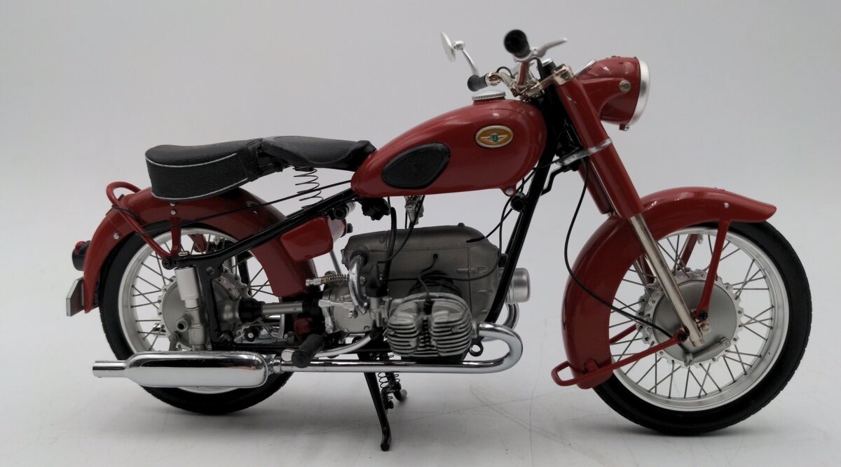 Schuco 1:10 Scale Zündapp KS 601 EX