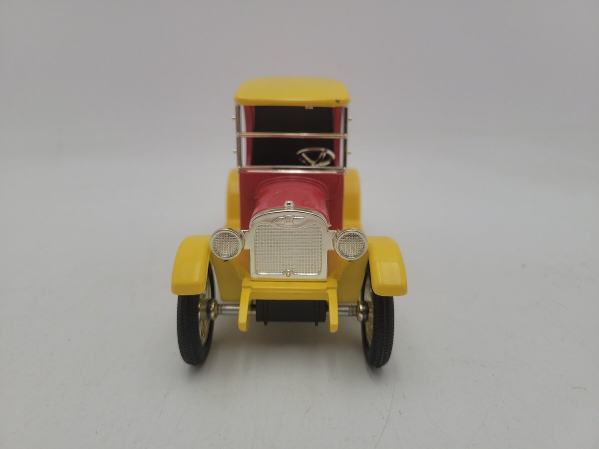 Ertl 0334 1923 Chevrolet Delivery Van Fresh Popcorn Hot 10c Diecast Model EX
