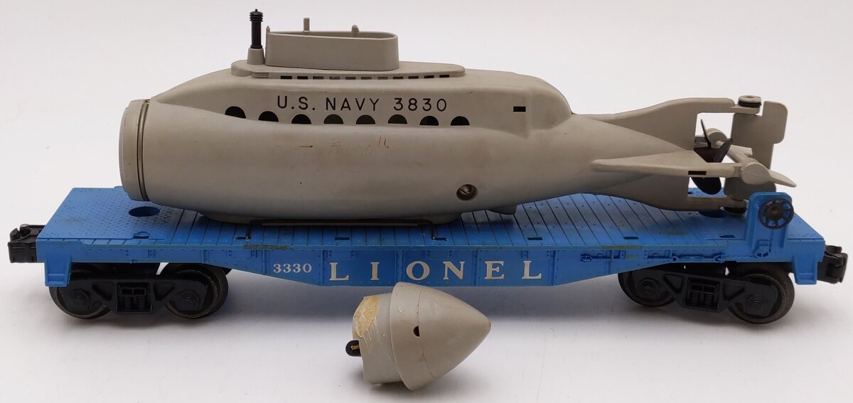 Lionel 3330 Vintage O Flatcar w/3830 Submarine VG