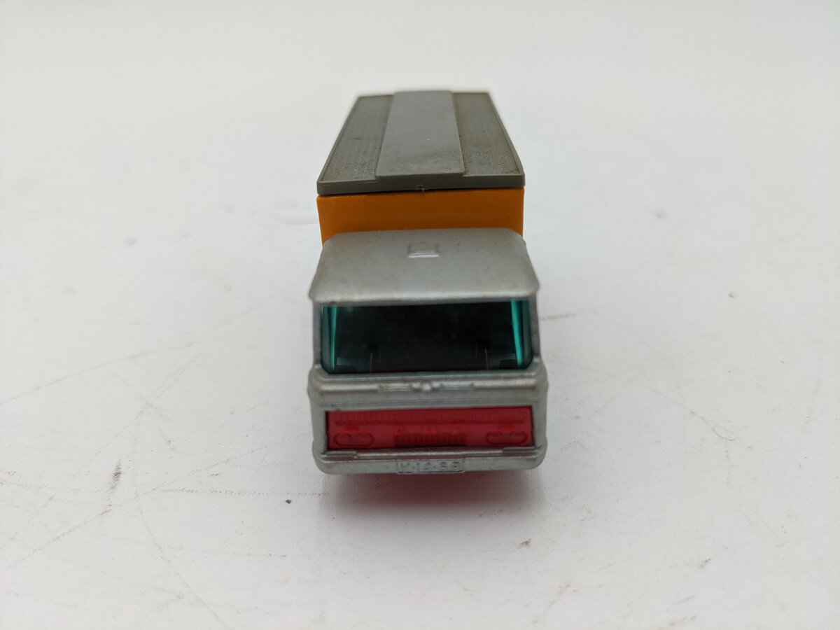 Matchbox Series 47 1:64 Tipper Container Truck EX/Box