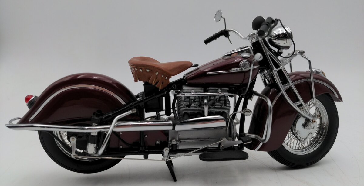 Franklin Mint B11UL611942 Indian 442 Motorcycle EX