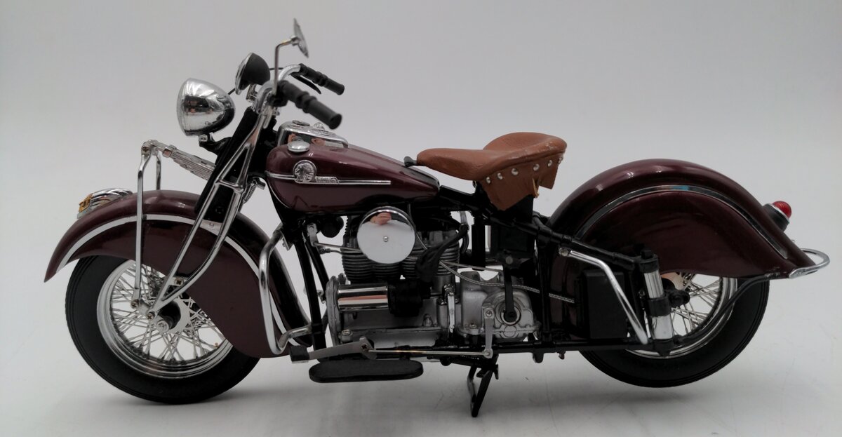 Franklin Mint B11UL611942 Indian 442 Motorcycle EX
