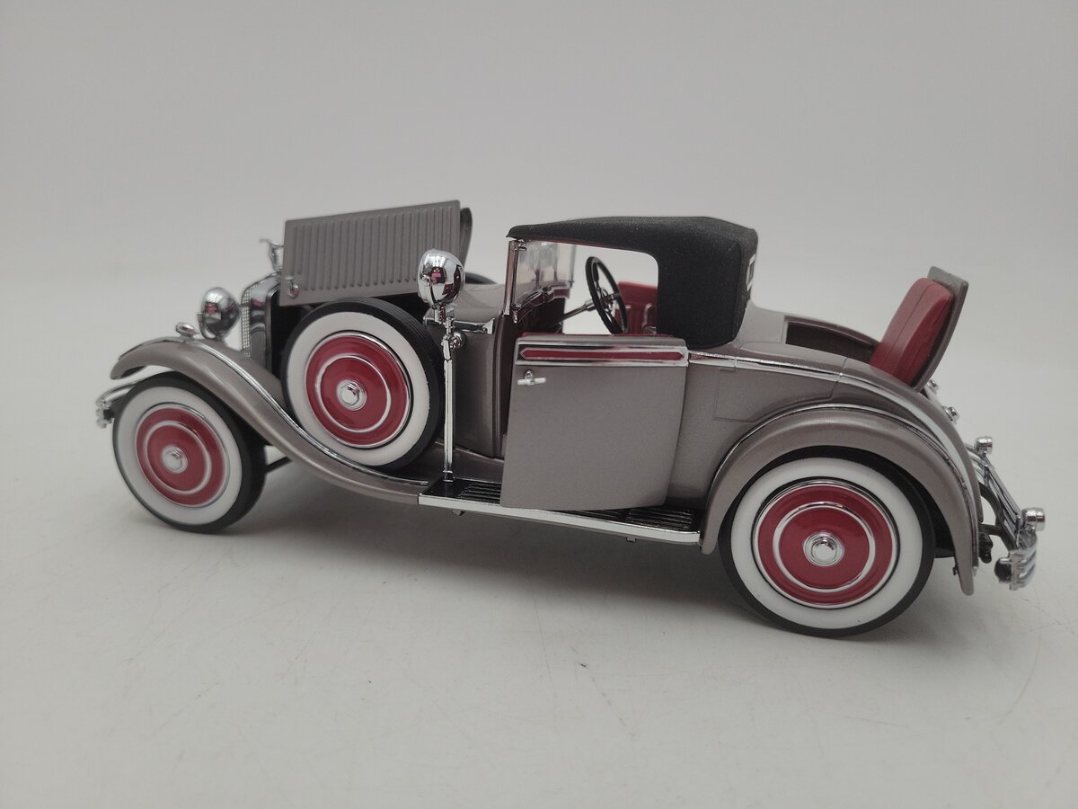 Franklin Mint 1925 1:24 Scale Gray / Black Rolls Royce Diecast Model Car EX
