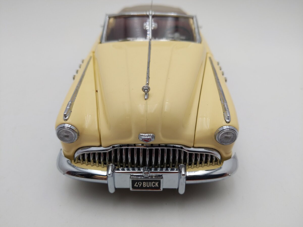 Franklin Mint 1:24 1949 Buick RoadMaster EX