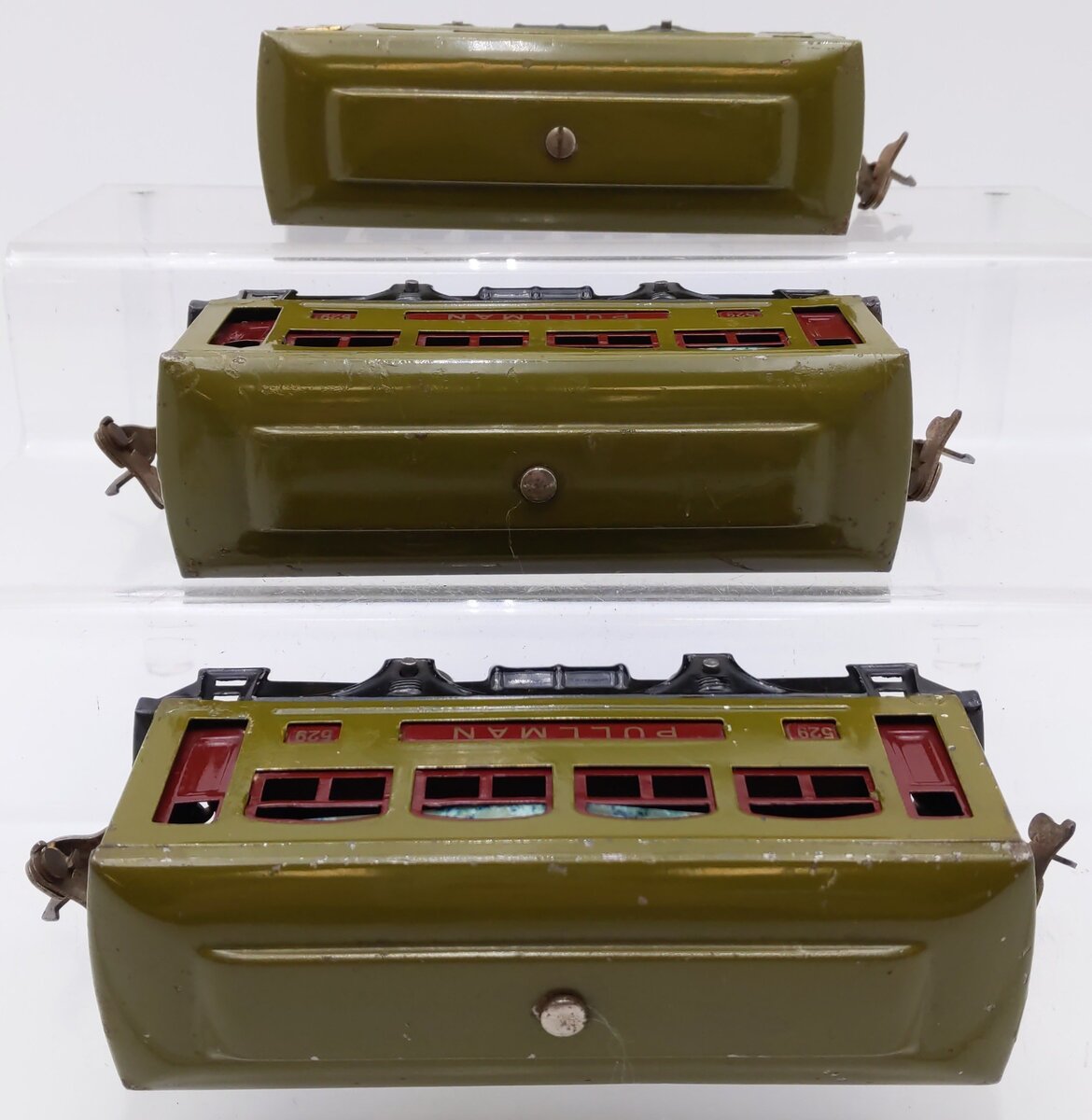 Lionel Vintage O Prewar 4-Wheel Tinplate Passenger Cars 529, 530 [3]