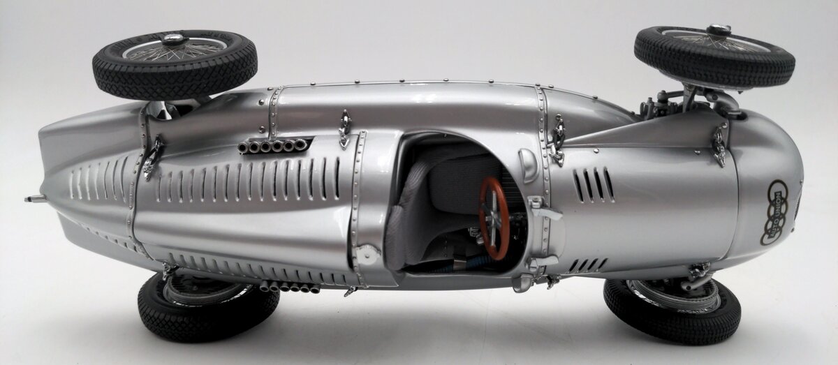 CMC 1:18 Scale Auto Union Type D 1938 EX
