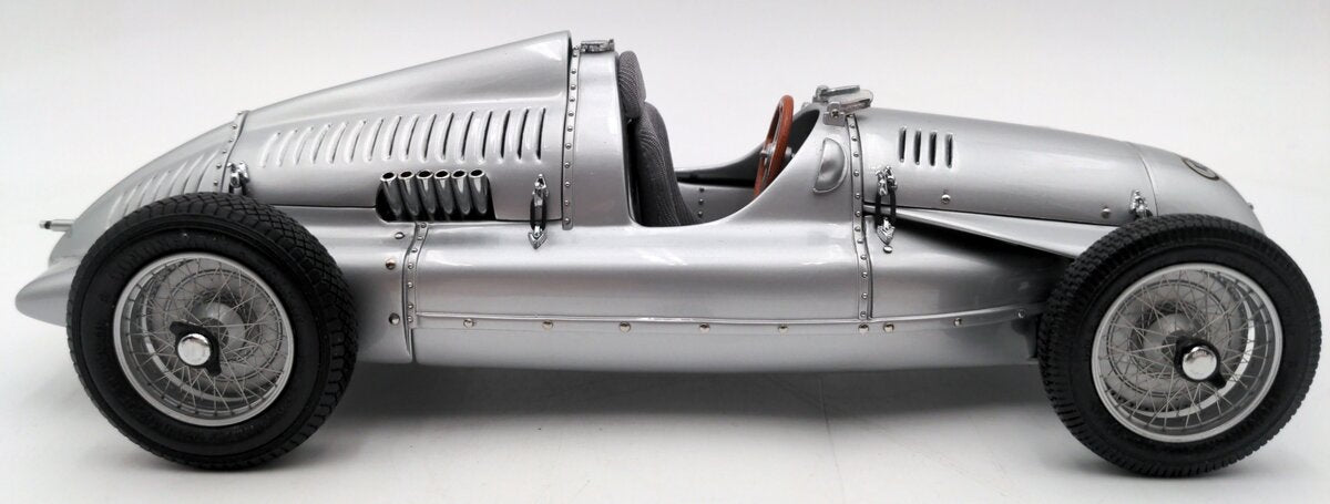 CMC 1:18 Scale Auto Union Type D 1938 EX