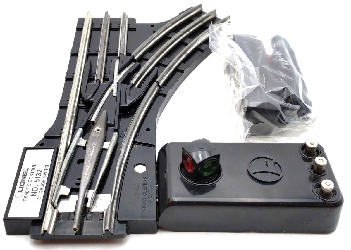Lionel 6-5132 O Gauge Right Hand Remote Control Switch Turnout EX/Box