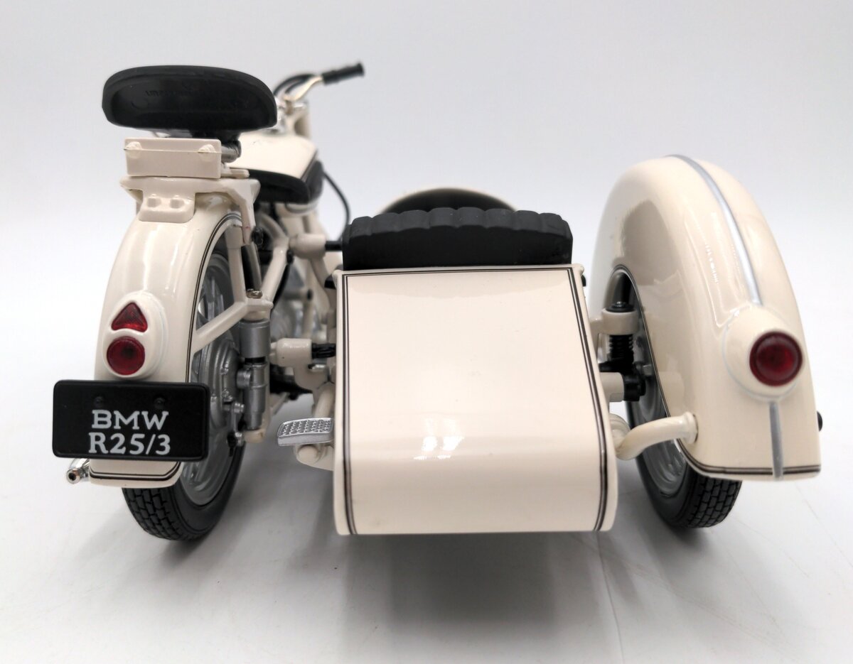 Schuco 1:10 Scale white BMW R25/3 Motorcycle with Sidecar EX